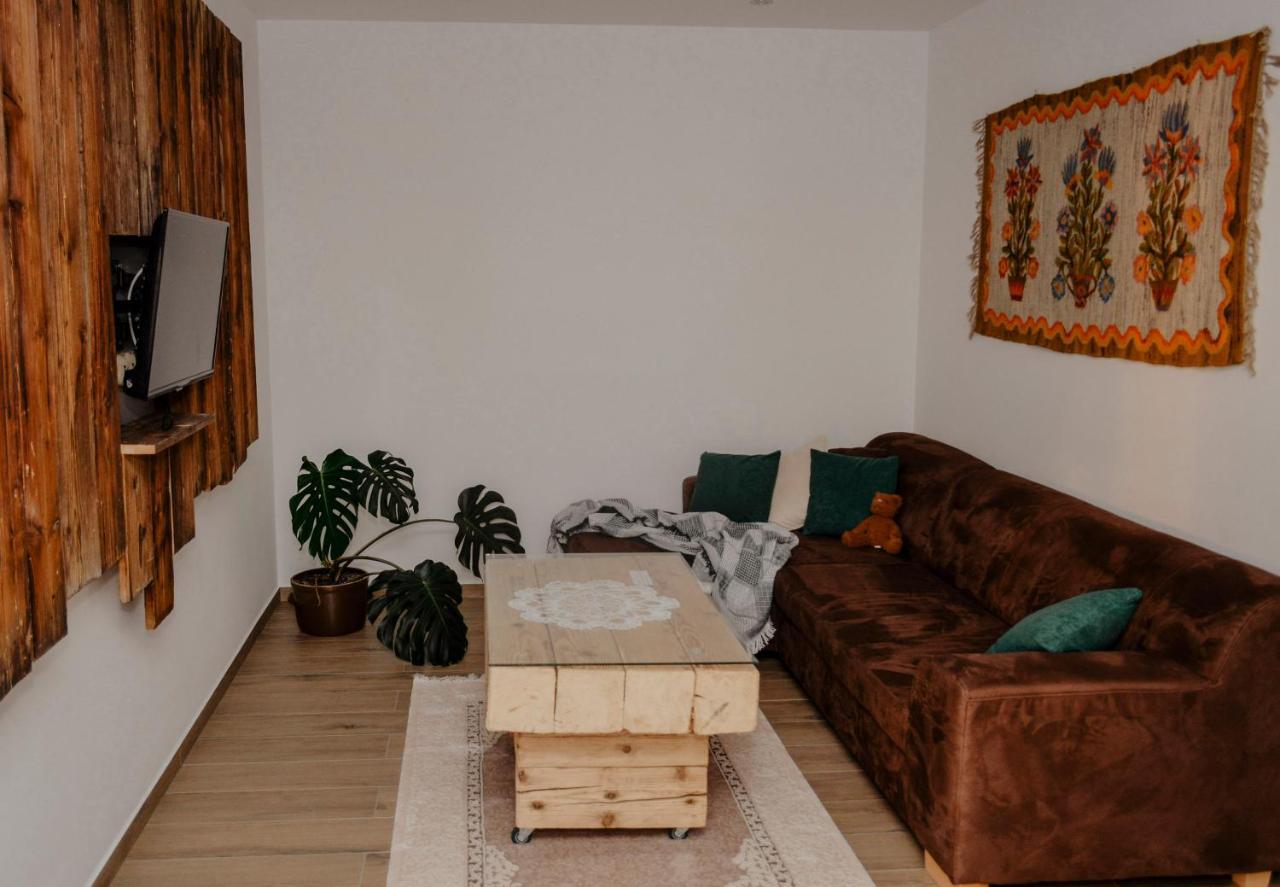Domki Pod Wulkanem Krosnica  Buitenkant foto